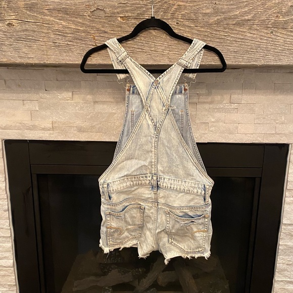 American Eagle Jean short overalls - Picture 3 of 3